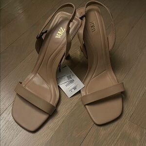 Zara Women's Beige Heeled Sandals NWT